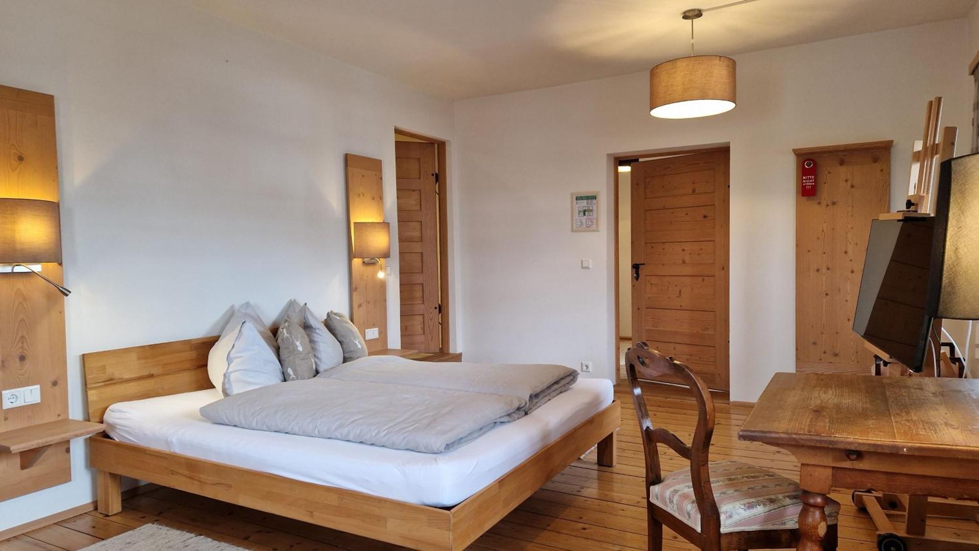 Hotel Landgasthof Alter Wirt 菲施巴豪 外观 照片