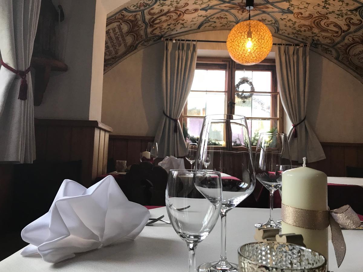Hotel Landgasthof Alter Wirt 菲施巴豪 外观 照片