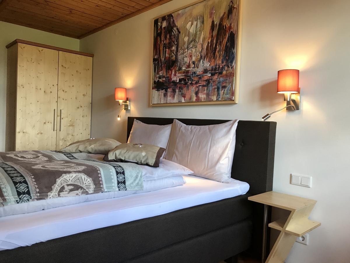 Hotel Landgasthof Alter Wirt 菲施巴豪 外观 照片