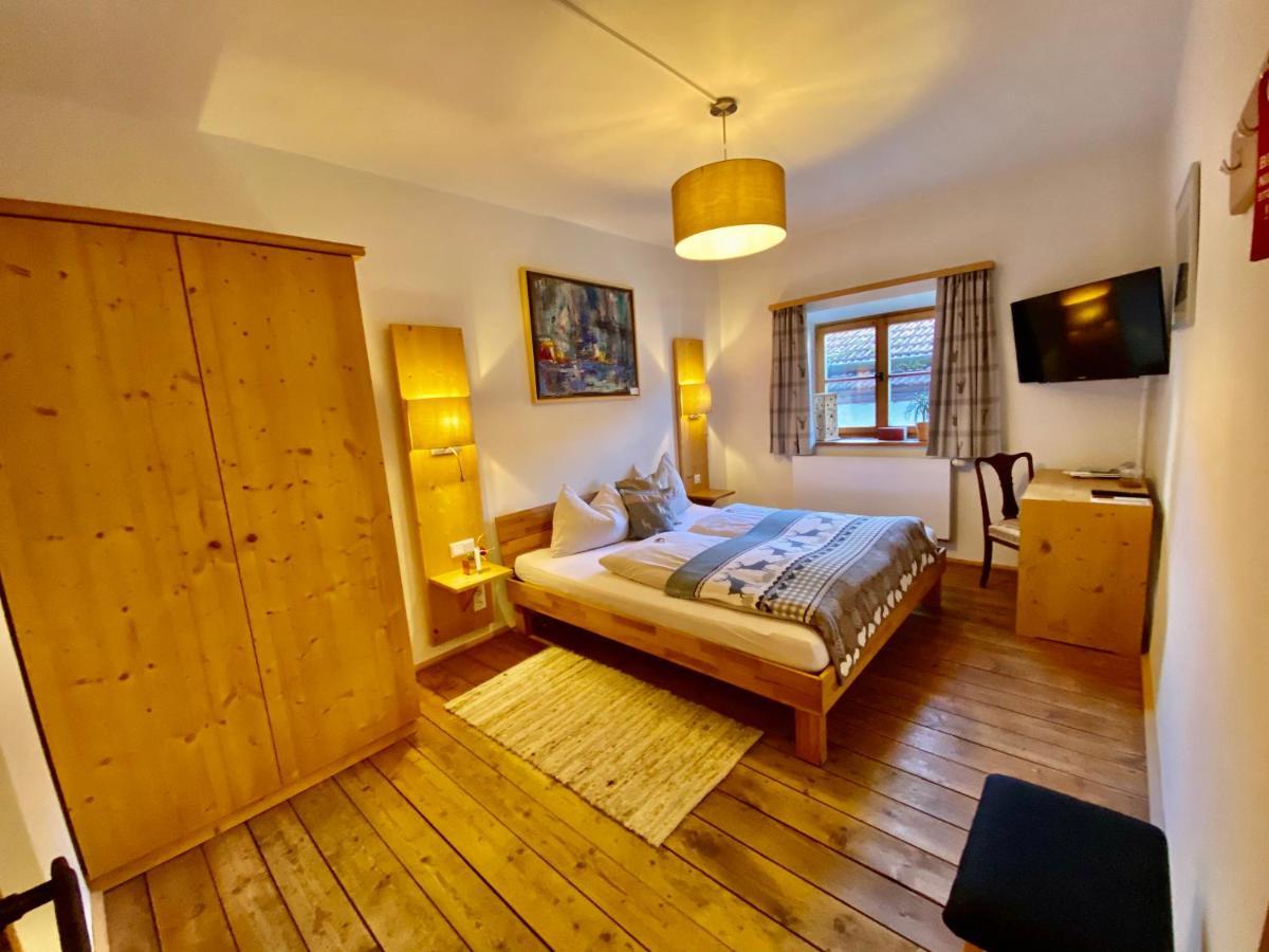 Hotel Landgasthof Alter Wirt 菲施巴豪 外观 照片