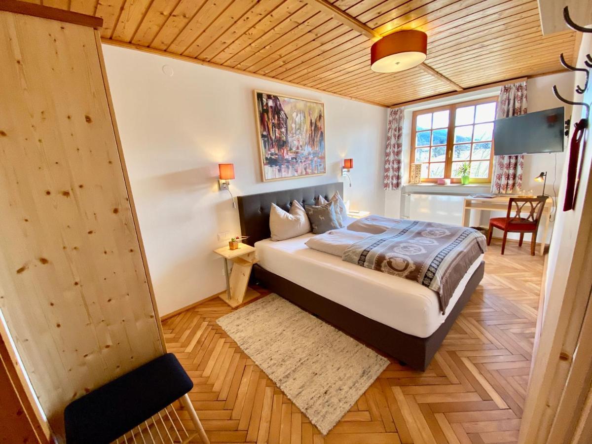Hotel Landgasthof Alter Wirt 菲施巴豪 外观 照片